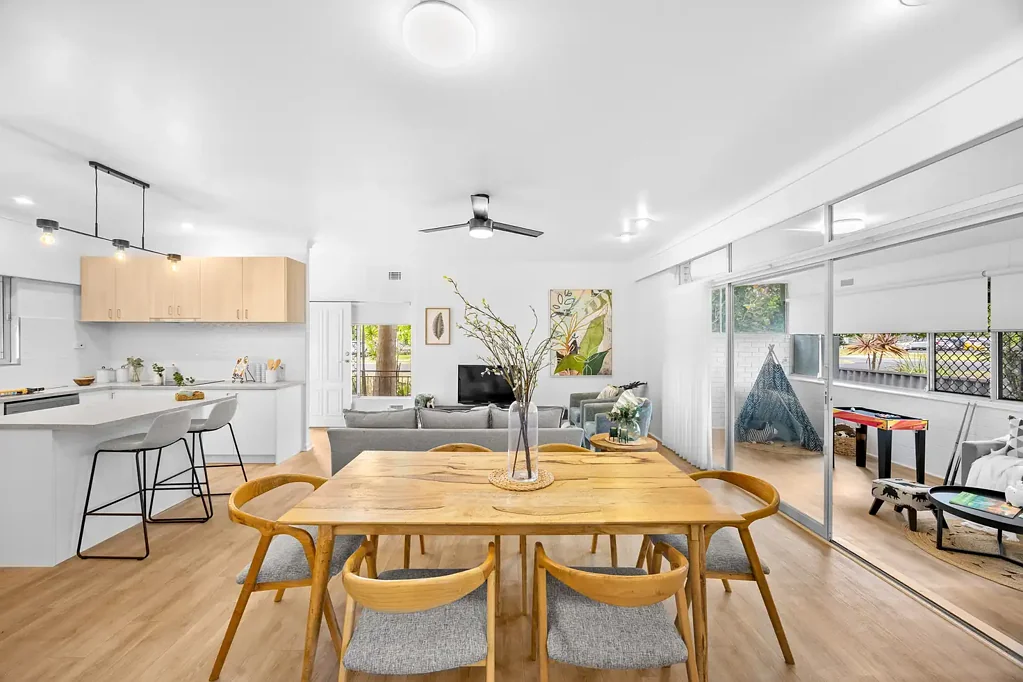 East Bunbury 4房  Newly Renovated Family Gem in Prime East Bunbury Location