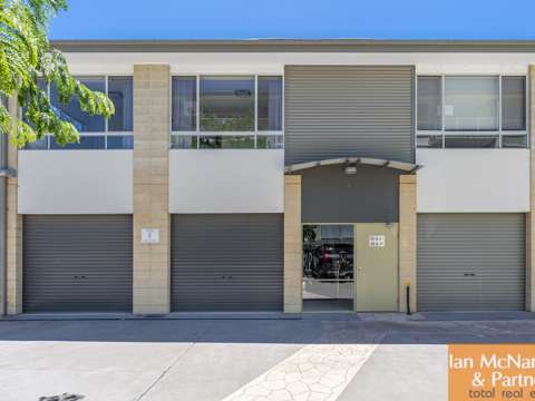 Crestwood 2 Bedroom Modern Living in a Prime Location!
