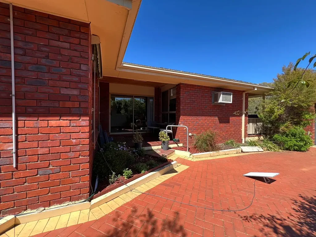 49 Campaspe Crescent, Brookfield, VIC 3338