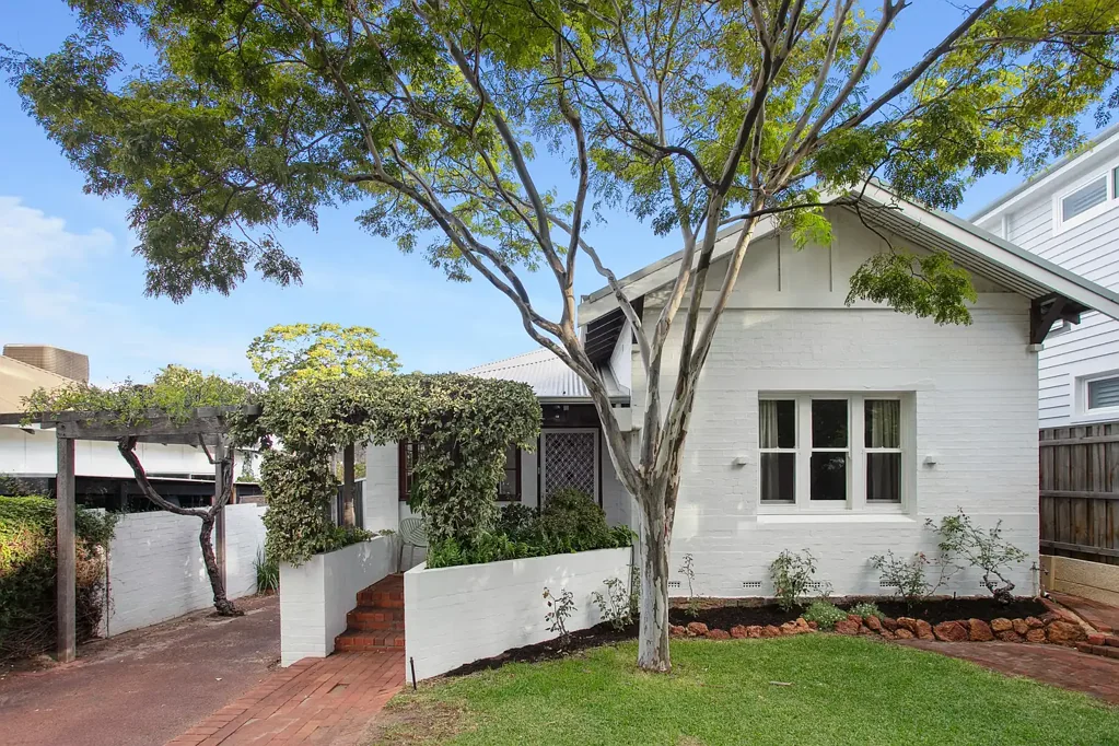 49 Pearse Street, Cottesloe, WA 6011