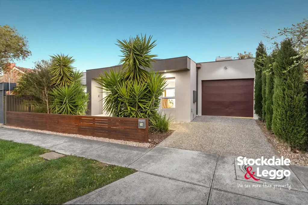 Fawkner 3침실 Prestige Street-Facing Living with Complete Independence!
