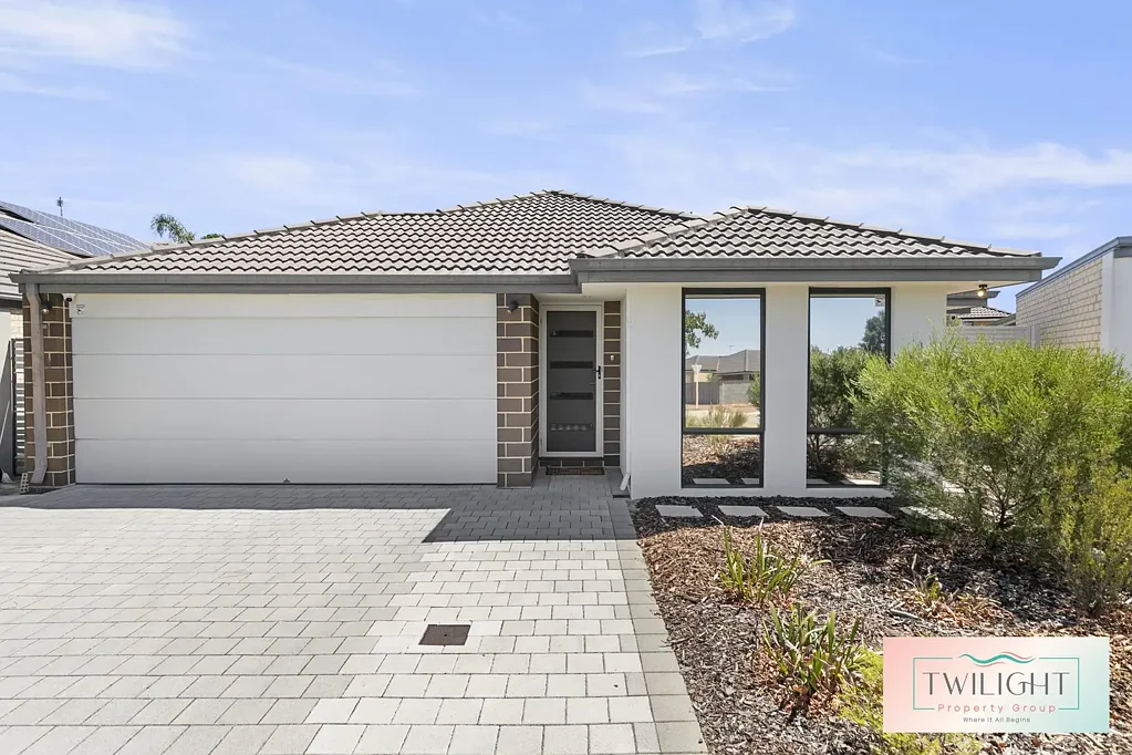 6 Moonstone Parkway, Wellard, WA 6170