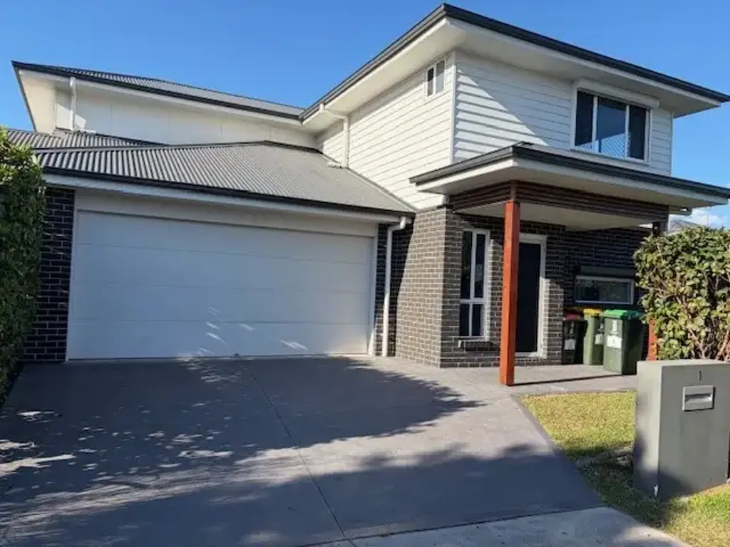 1 Flavum St Fletcher

OPEN FOR INSPECTION - WEDNESDAY 4.30PM