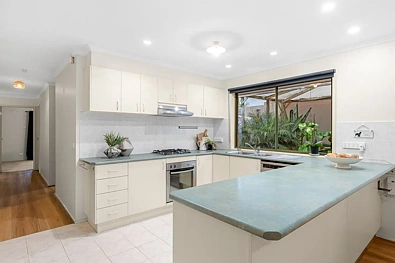 25 Pimelea Way, Hillside, VIC 3037, 3 rūma, 1 rūma horoi, House