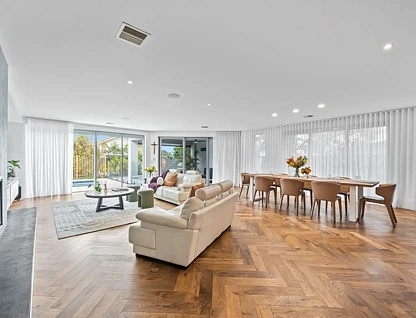 25 Holyrood Avenue, Strathmore, VIC 3041, 4房, 3浴, House
