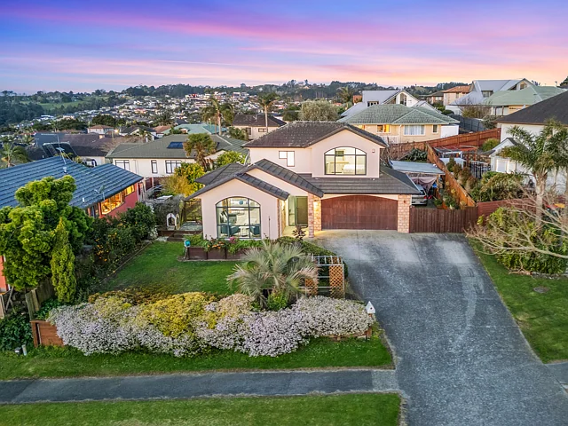 7 Lamia Place, The Gardens, Manukau City