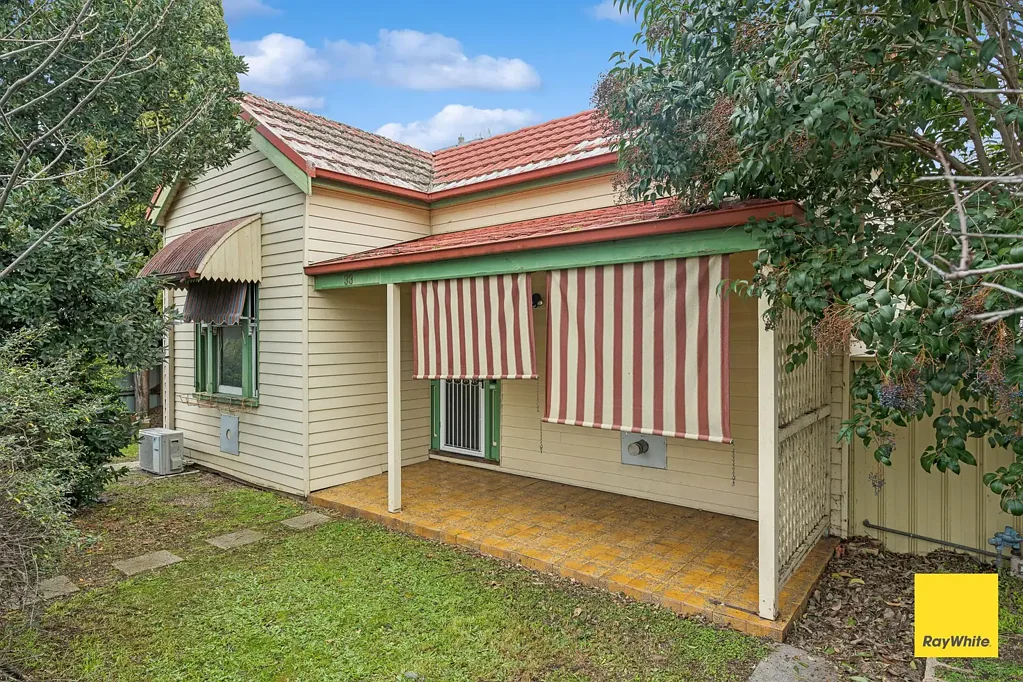 Bendigo 3Kwarto Character and potential in a Blue-Chip Lake Weeroona Location