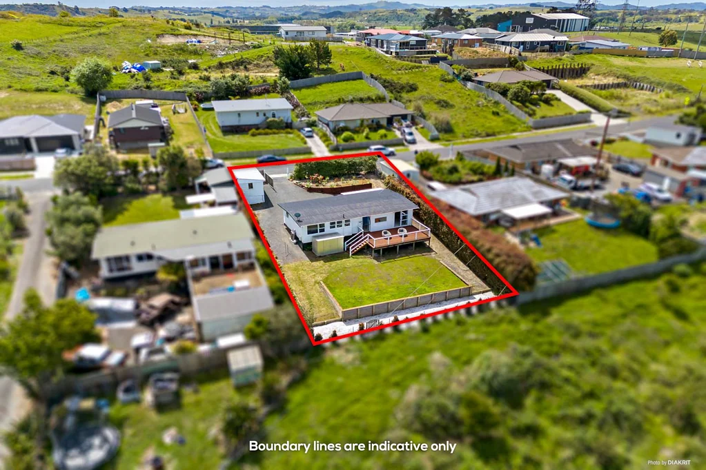 35 Heather Green Avenue, Meremere, Waikato