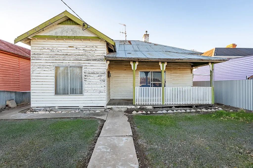 82 Macpherson Street, Nhill, VIC 3418