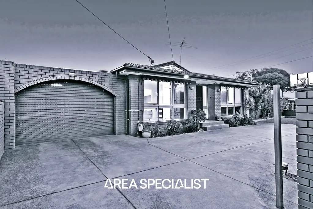 33 Triton Drive, Keysborough, VIC 3173