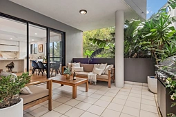 1/10 Oaks Avenue, Dee Why