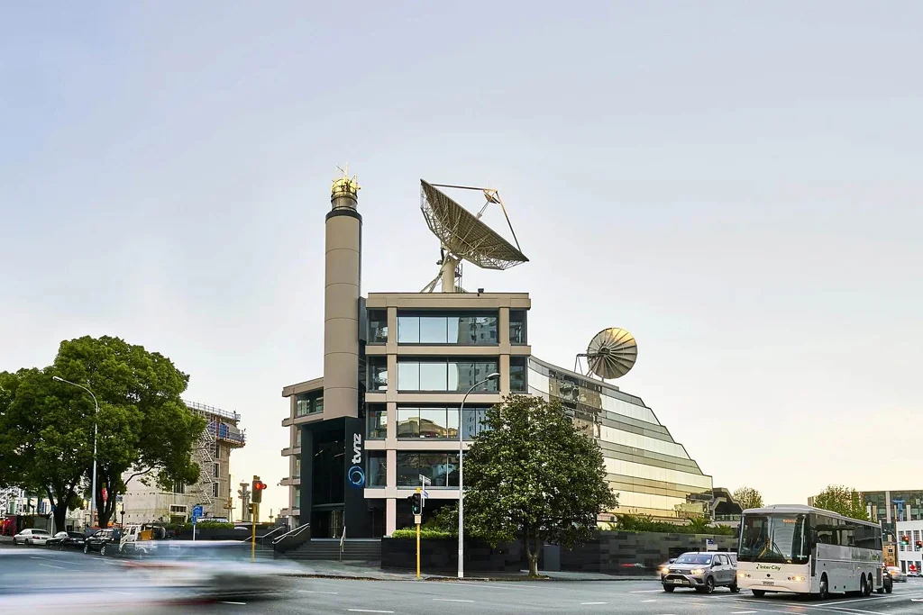 Auckland Central TURNKEY OFFICE SOLUTION WITH WEST-FACING DECK