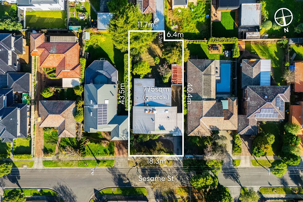 Mount Waverley 4部屋 Family Comfort on a Generous 775sqm Allotment