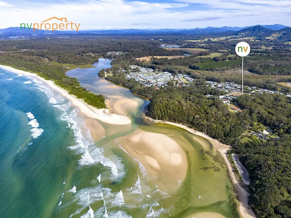 Valla Beach  DUAL STREET ACCESS FOR YOUR COASTAL MASTERPIECE...!!