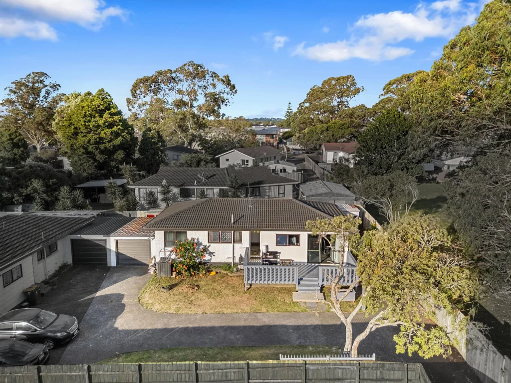 1/18 Frobisher Way, Clendon Park, Manukau City, Auckland