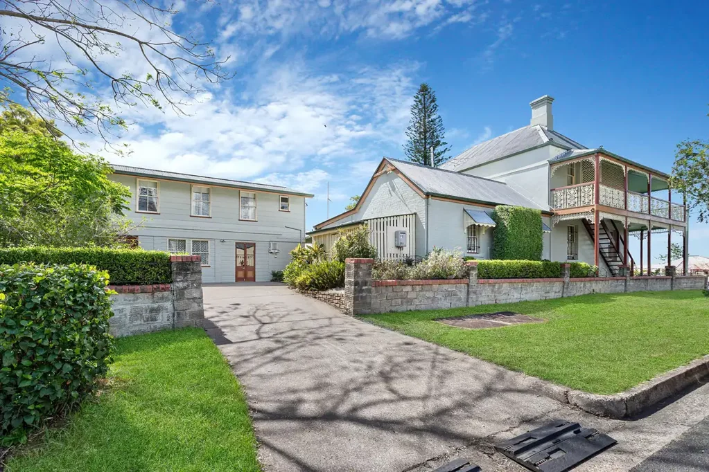 West Ipswich 7Kwarto 'William Berry Residence' – A Grand Piece of Ipswich History