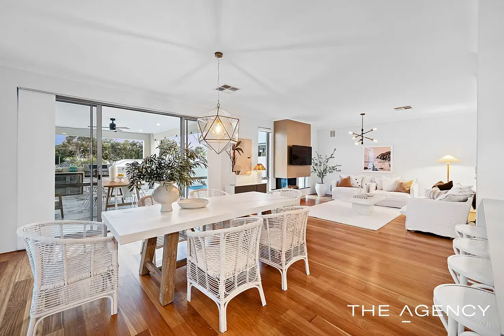 Sorrento 4 Bedroom Style, Substance and Sophistication in Sorrento!