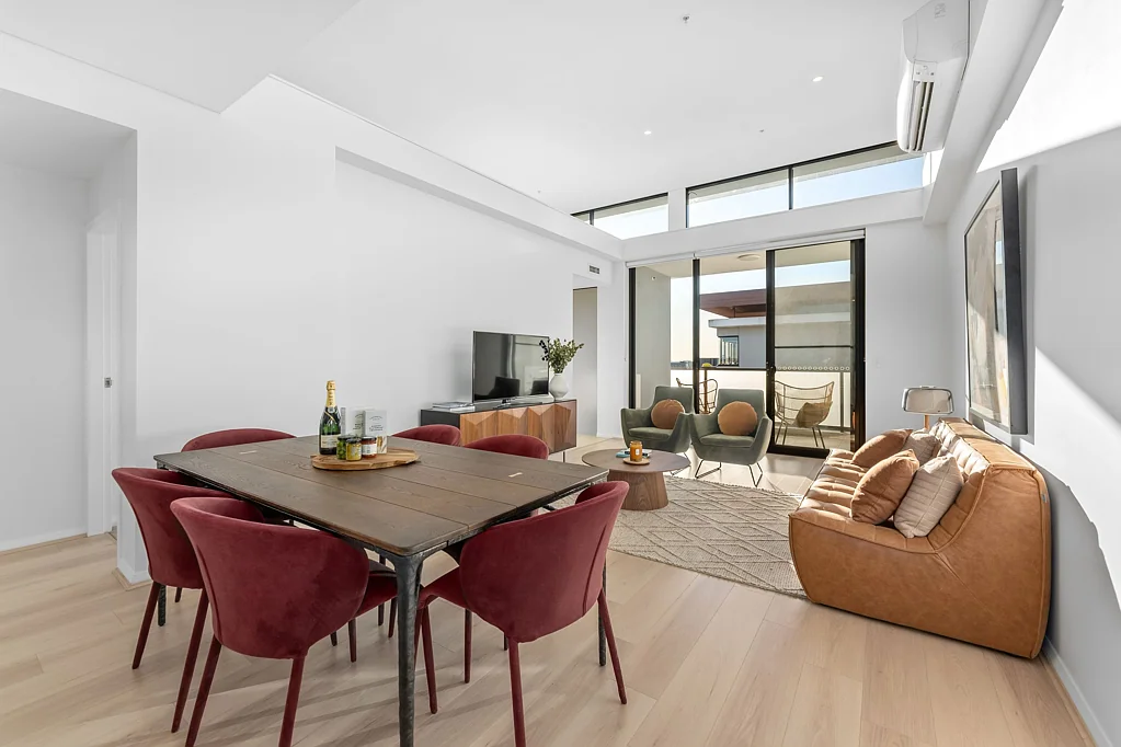 915/2C Charles Street, Canterbury, NSW 2193