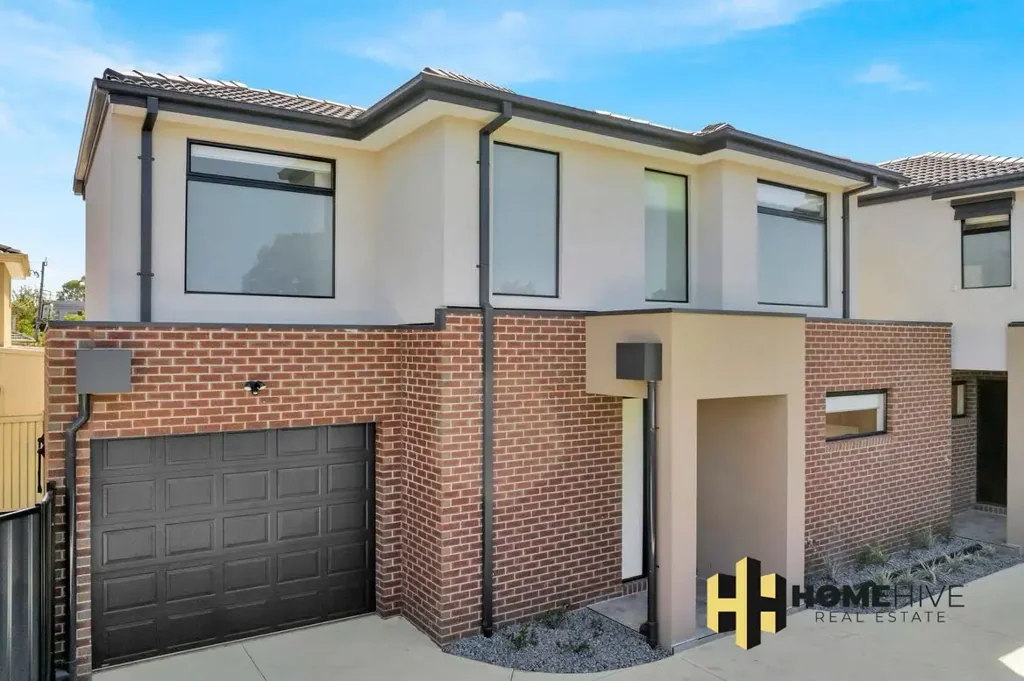 Spacious 3-Bedroom Townhome in a Handy Broadmeadows Location