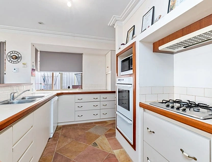 84 Templetonia Promenade, Halls Head, Mandurah, 4 chambres, 2 salles de bain, House