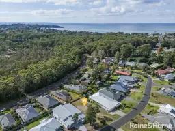 15 Molloy Street, Mollymook