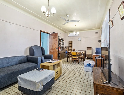 33 Pineleigh Road, Lalor Park, NSW 2147, 3 कमरे, 1 बाथरूम, House