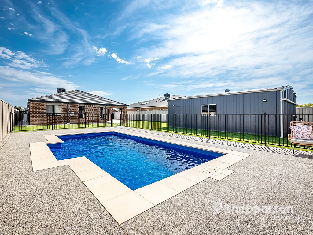 22 Coorong Court, Kialla, VIC 3631