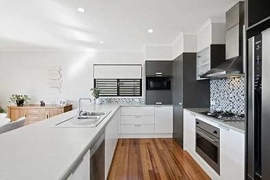 112 McFadden Street, Wynnum, QLD 4178, 5 Bedrooms, 3 Bathrooms, House