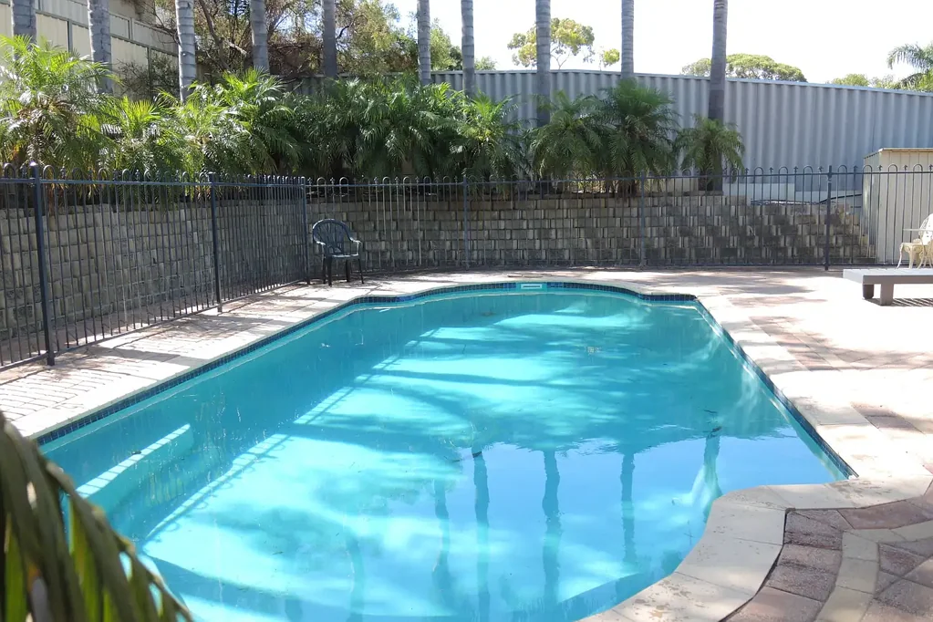 Affordable Scarborough Beach Living
