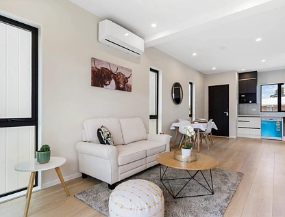 8/155 Te Atatu Road, Te Atatu South, Waitakere City, 2 침실, 1 욕실, House