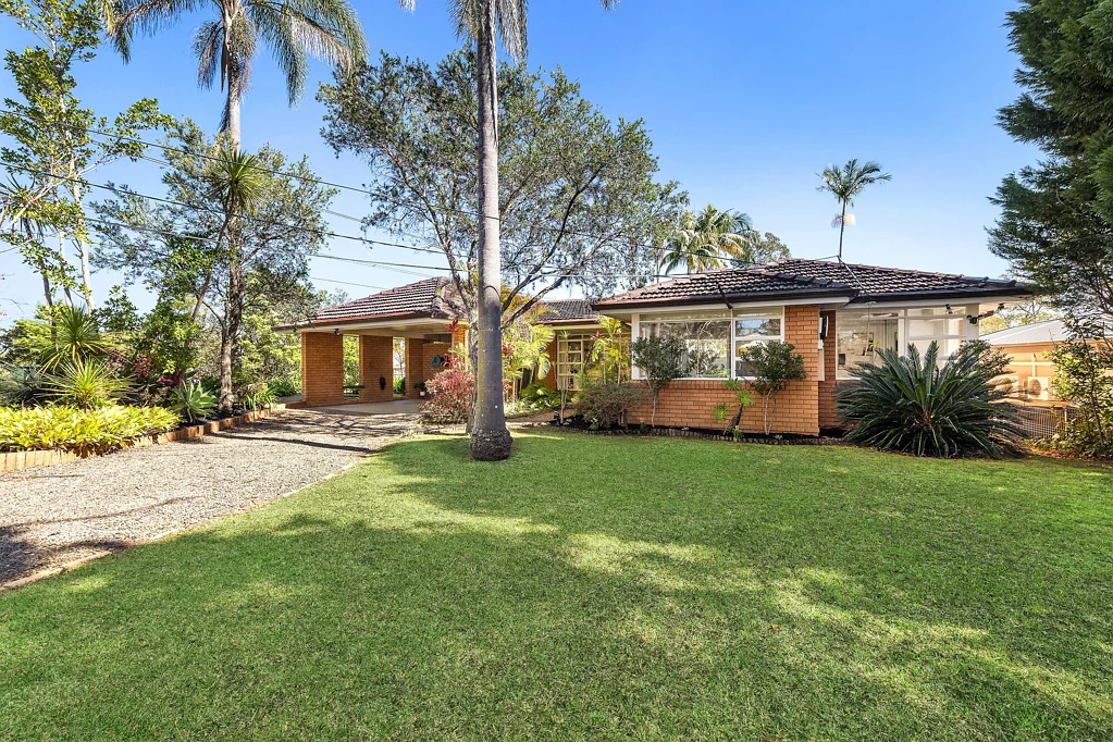 St Ives 4房 时尚单层住宅，尽享舒适与魅力 Stylish single level living with effortless comfort and appeal