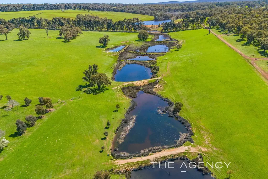 Gidgegannup 3ਬੈੱਡਰੂਮ "WAINUI" - A Place Of Plentiful Water