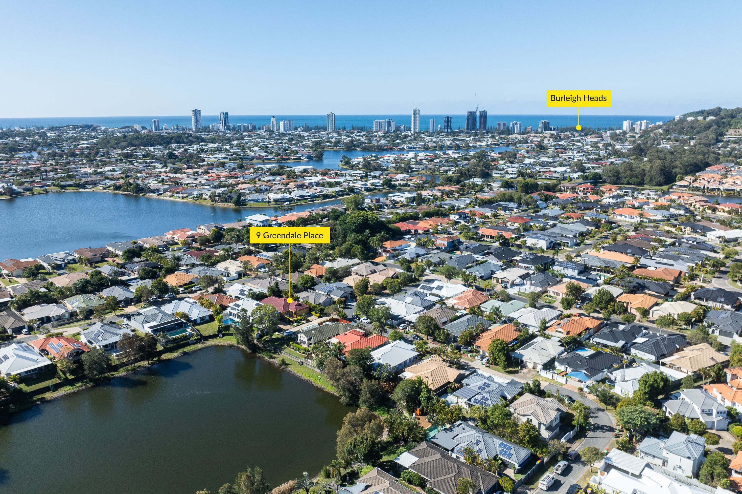 9 GREENDALE PL, BURLEIGH WATERS QLD 4220, 0 غرف, 0 حمامات, House