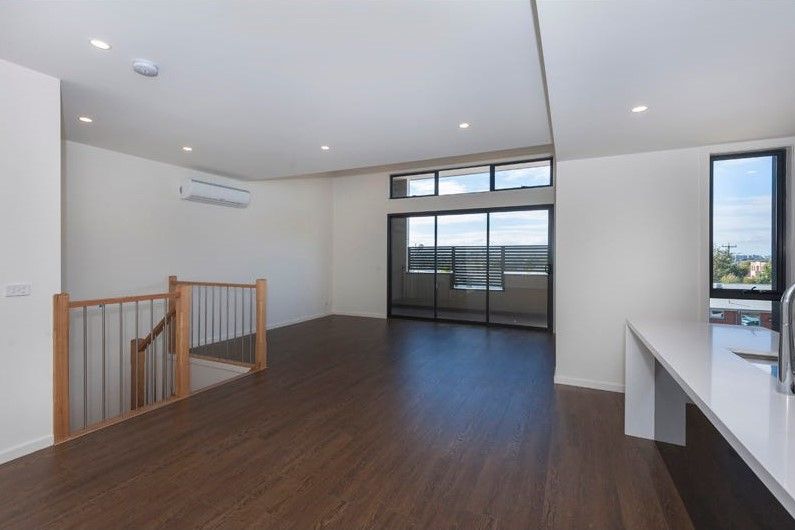 UNIT 2 34 BLOOMFIELD AV, MARIBYRNONG VIC 3032, 0部屋, 0バスルーム, House