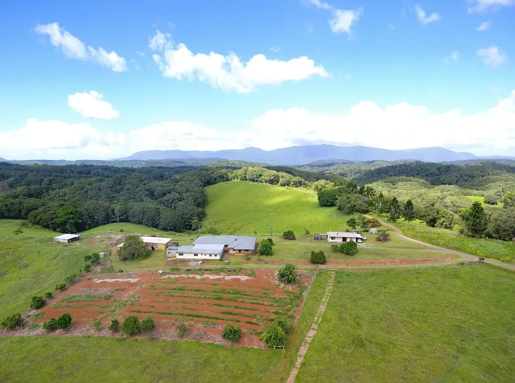 Butchers Creek  OUTSTANDING OPPORTUNITY