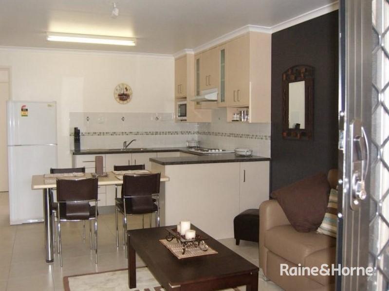 FLAT 7 38 WOOD ST, BARNEY POINT QLD 4680, 0房, 0浴, Unit