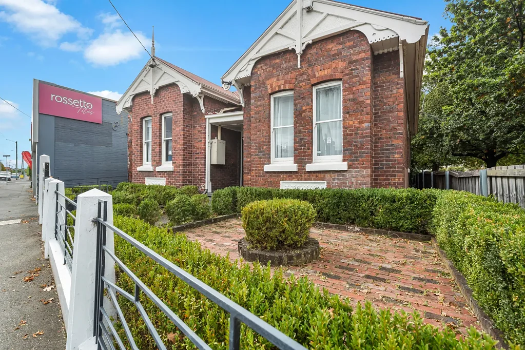 Invermay 3غرفة نوم Unique Investment Opportunity - Returning $865/wk
