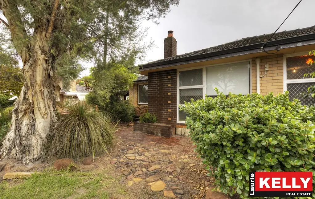Spacious Family Home with Multiple Living Areas & Fantastic Outdoor Entertaining