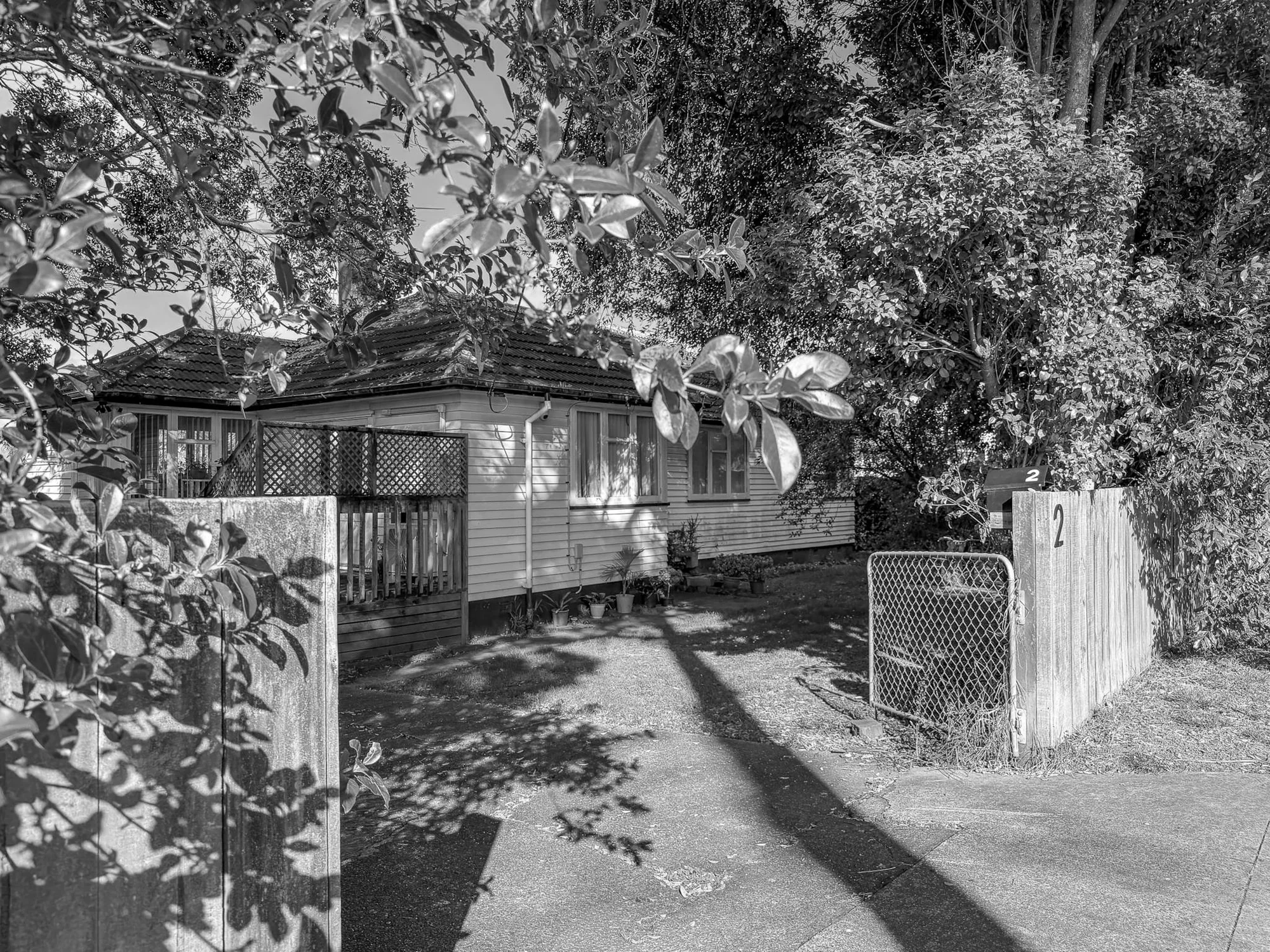 New Lynn 3房  MORTGAGEE SALE