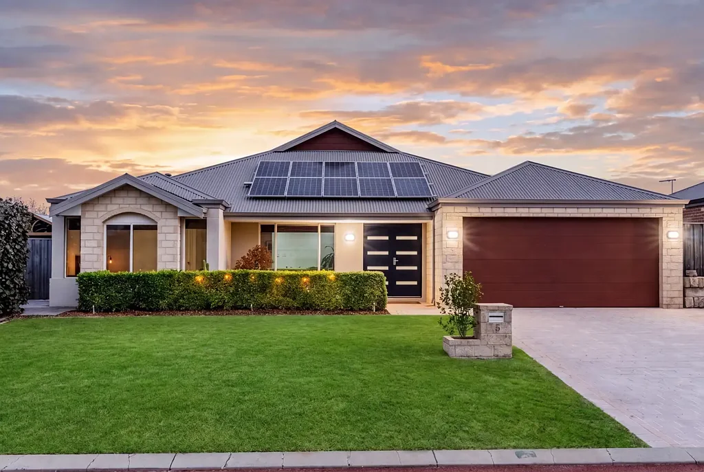 Ellenbrook 5침실 A Home That Grows With Your Family- 5 Nychum Pass, Ellenbrook