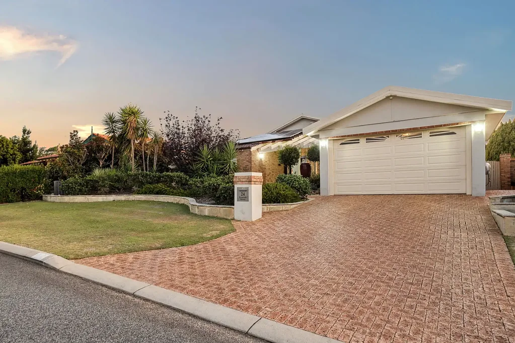 24 Peruvale Street, Carine, WA 6020