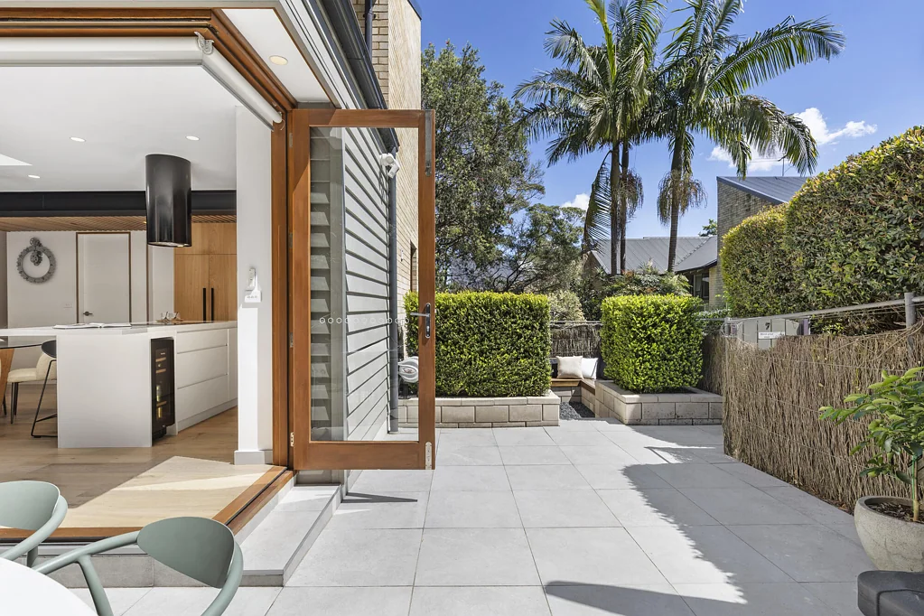 Lane Cove 2ਬੈੱਡਰੂਮ Custom designed townhouse in an unbeatable location