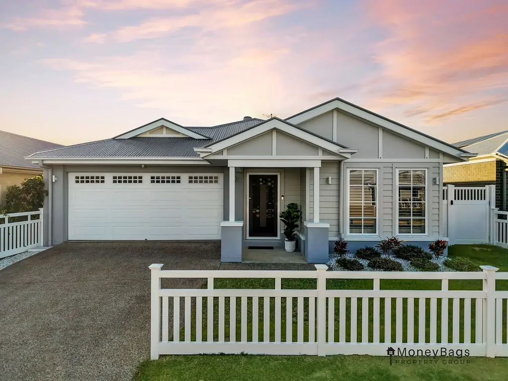 Jimboomba 4Phòng ngủ Hamptons Style and Poolside Living in Riverton Estate