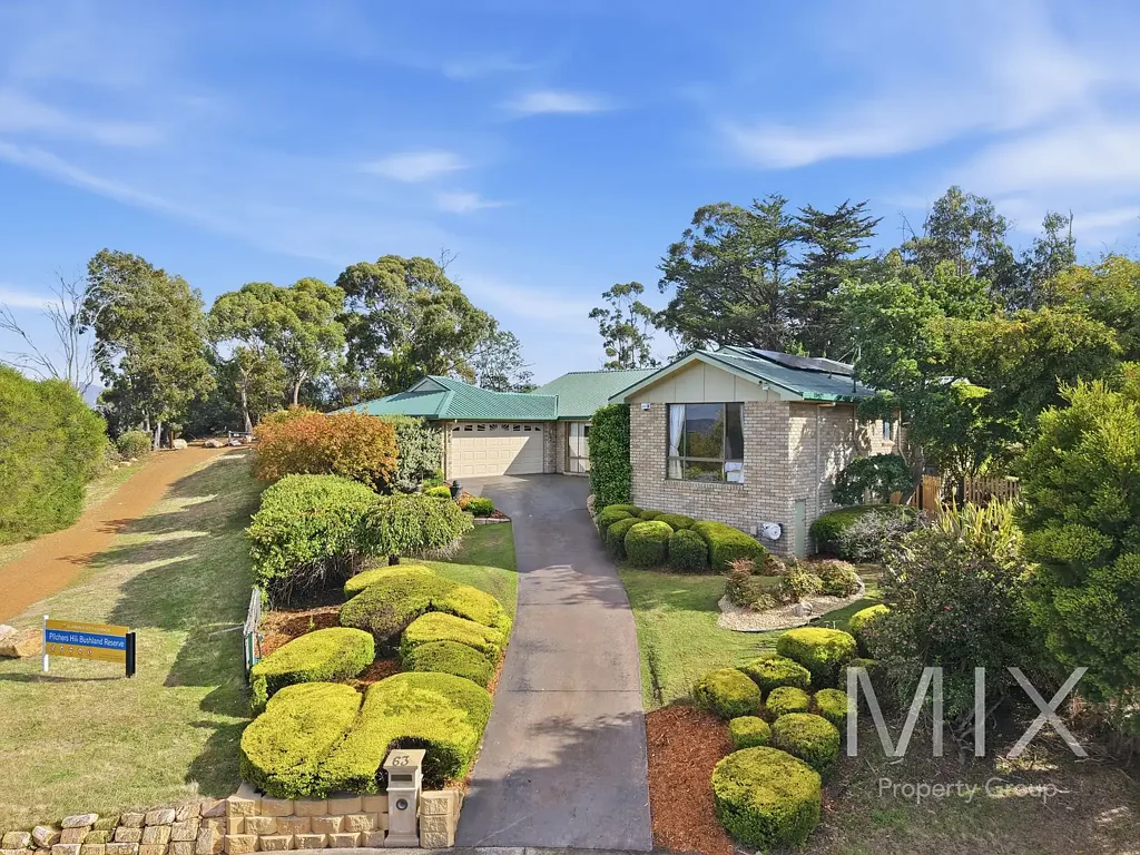 Lindisfarne 4Phòng ngủ Family Entertainer with Pool, Privacy and Lifestyle Appeal