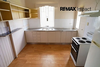 Adres Weerhou, Mareeba, QLD 4880, 5 slaapkamers, 1 badkamers, House
