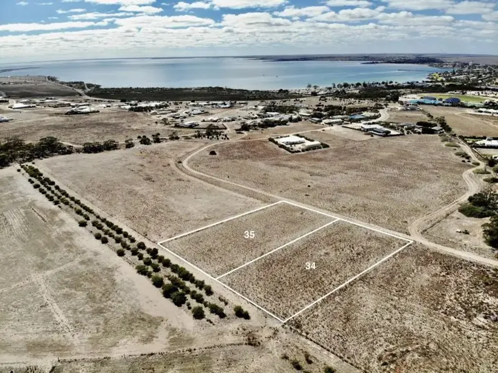 Streaky Bay FANTASTIC LARGE ALLOTMENTS WITH TOWN & SEA VIEWS