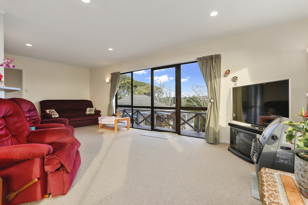 1307 Whangaparaoa Road, Army Bay, Auckland - Rodney, 4 Bedrooms, 3 Bathrooms