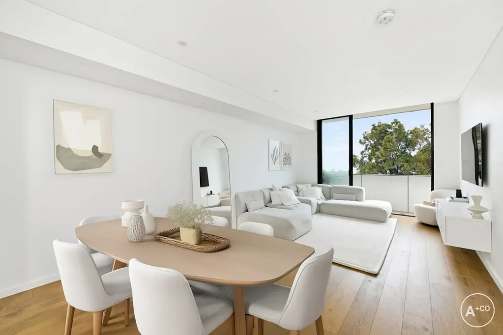 Botany 2房  Boutique Living in the Heart of Botany with Modern Comforts & Convenience