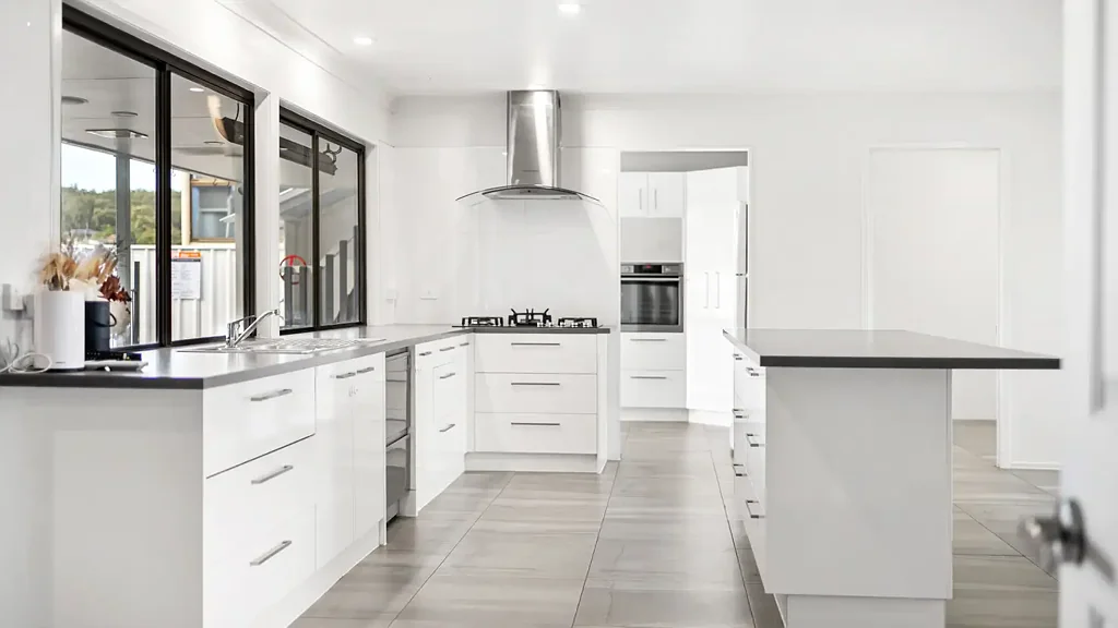 Springwood 4Zimmer Resort-Style Family Living in the Heart of Springwood