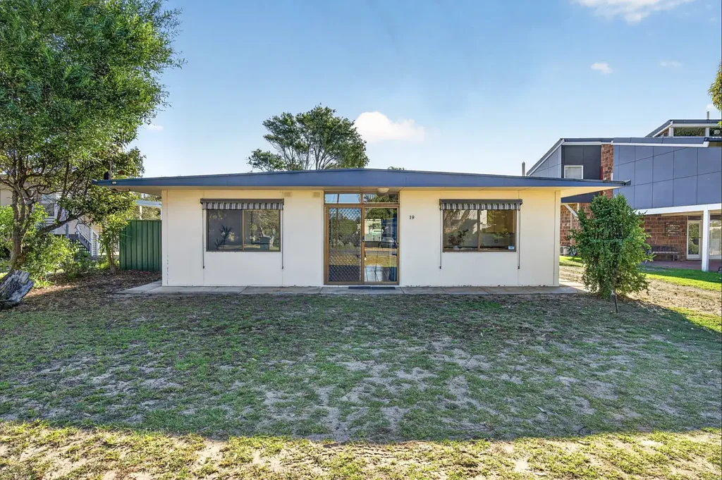 3-Bedroom Home in a Convenient Coastal Location